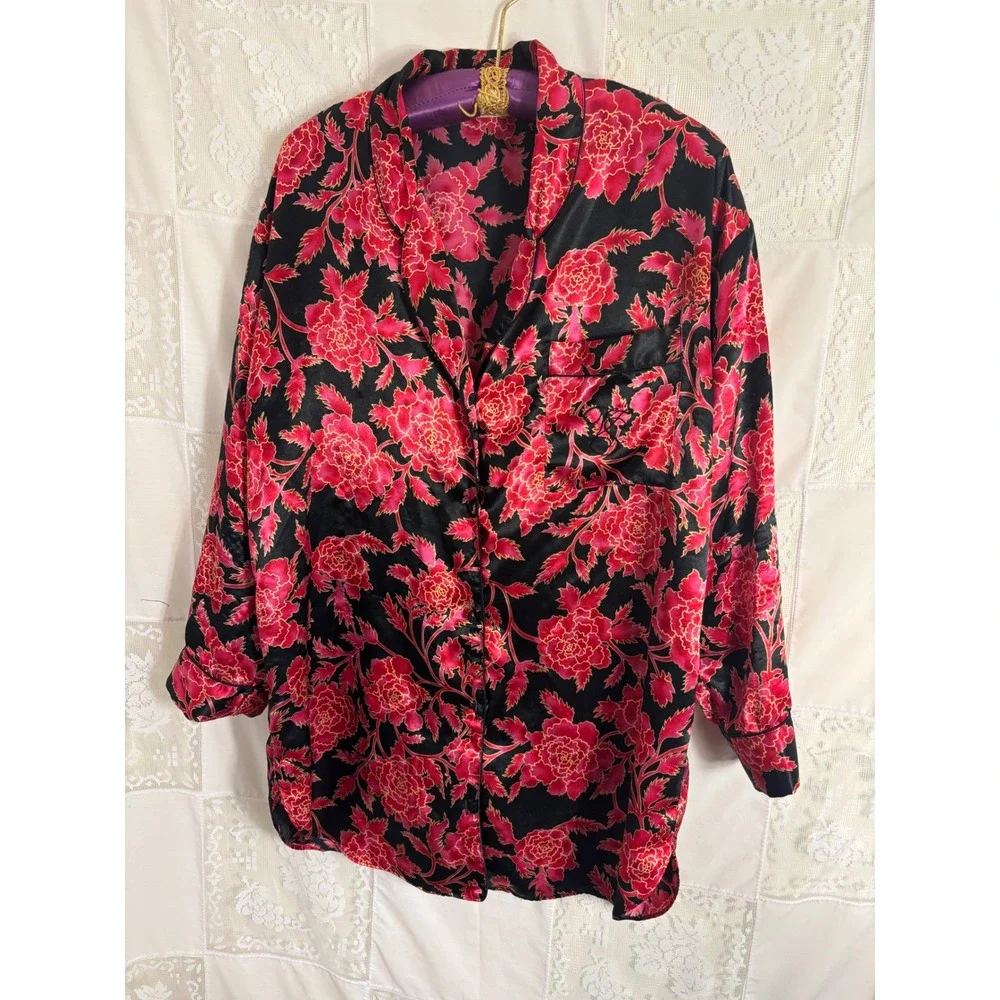 VTG Gold Label Victoria's Secret Black Red Floral Satin Button Up Robe Size L-XL